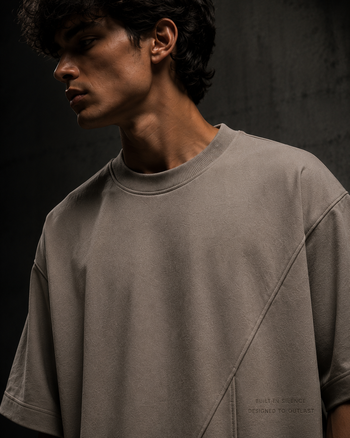 VELTORA Silence Construct Tee — Heavyweight Luxury Oversized T-Shirt Gray